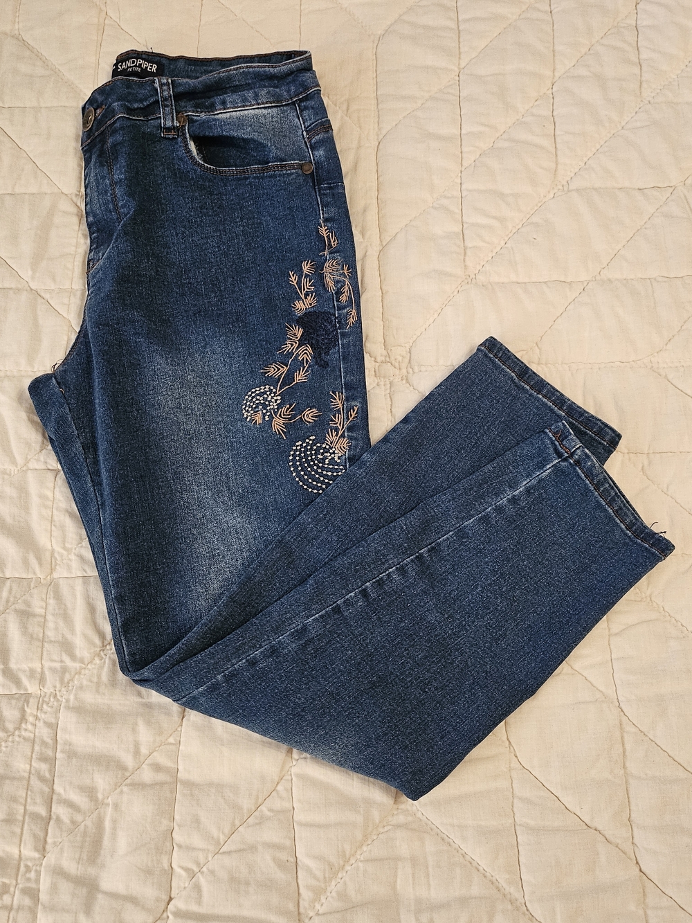 Sandpiper Petite - Embroidered Leaf & Swirl  Design Jeans - Size 8 P